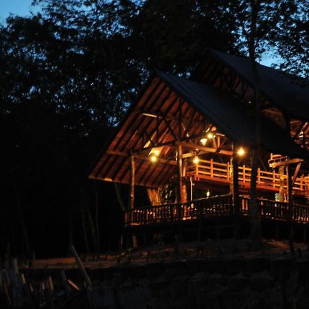 Borneo Natural Sukau Bilit Resort Exteriér fotografie