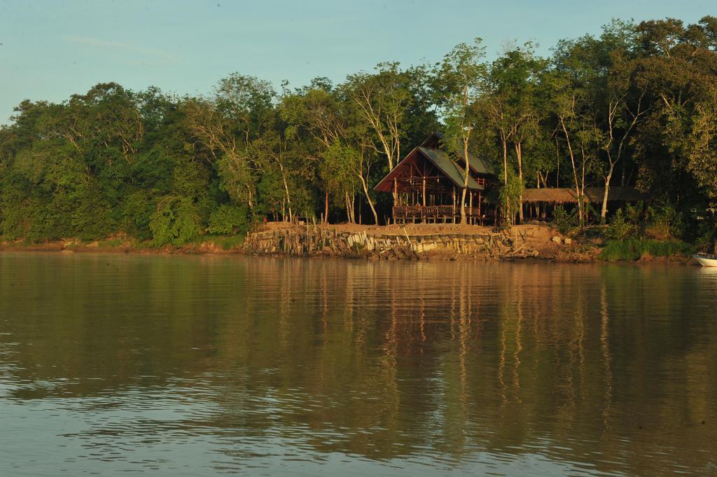 Borneo Natural Sukau Bilit Resort Exteriér fotografie