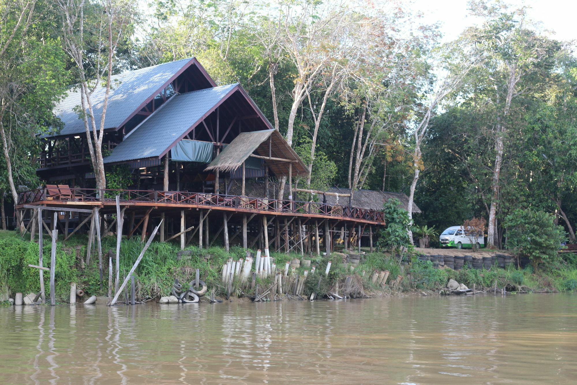 Borneo Natural Sukau Bilit Resort Exteriér fotografie